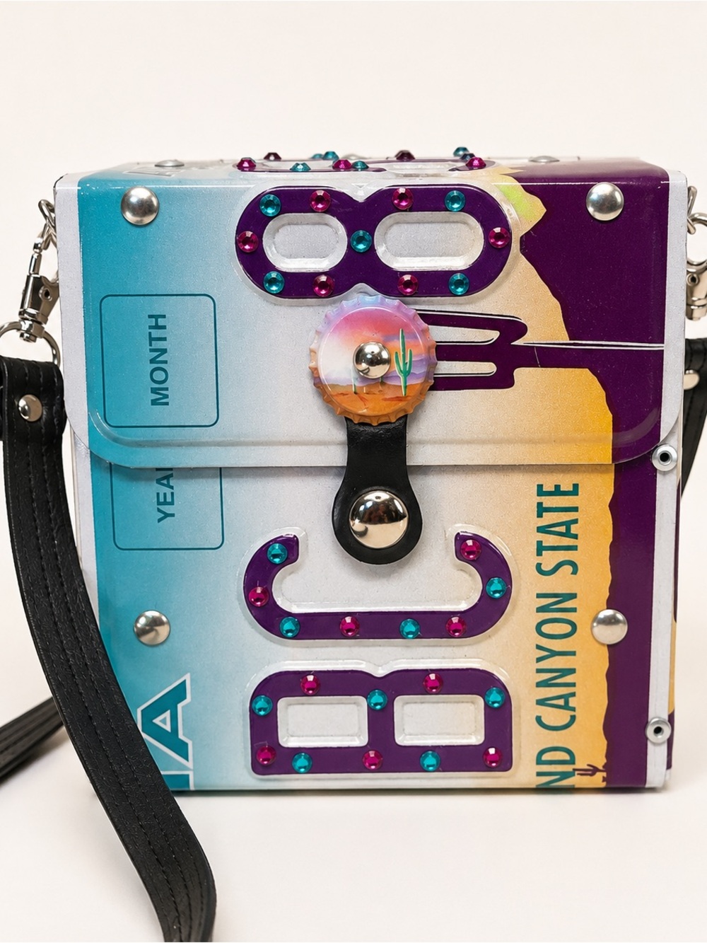 Vintage Little Earth Arizona License Plate Rhinestone Box Crossbody Purse